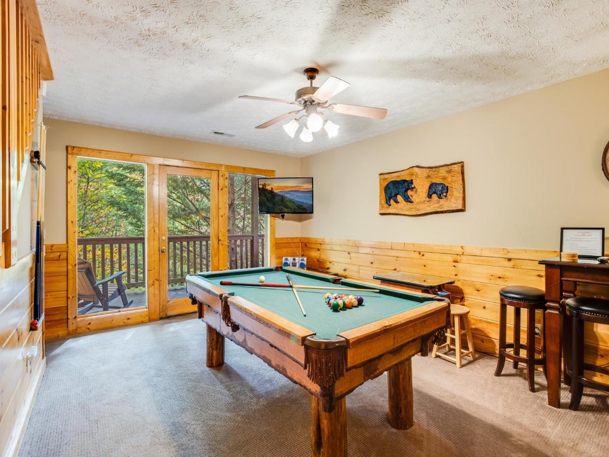 Saddle Ridge Villa Gatlinburg Exterior photo