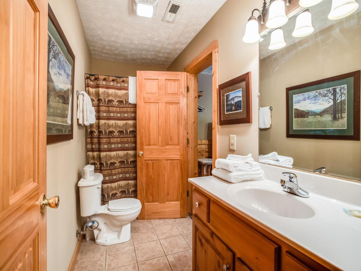 Saddle Ridge Villa Gatlinburg Exterior photo