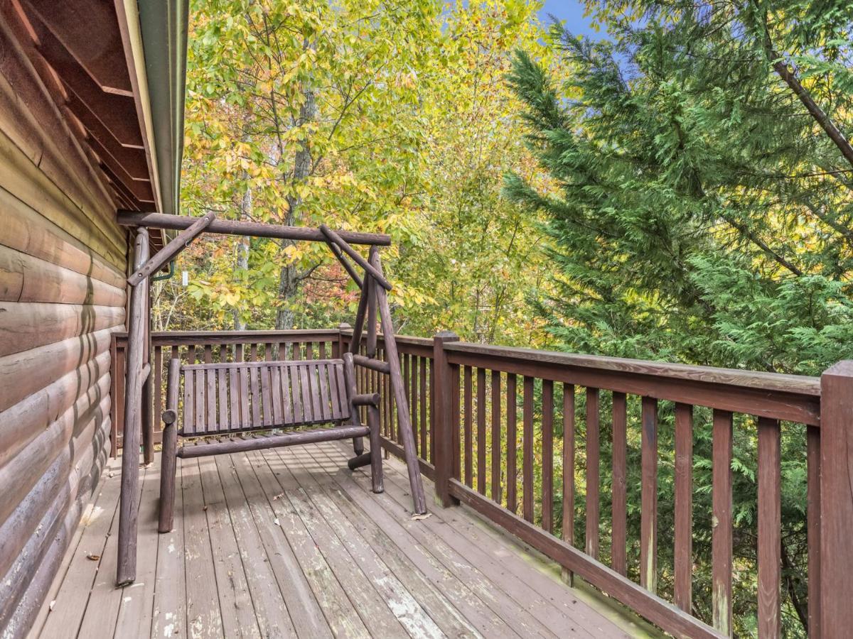 Saddle Ridge Villa Gatlinburg Exterior photo