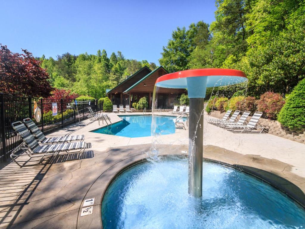 Saddle Ridge Villa Gatlinburg Exterior photo