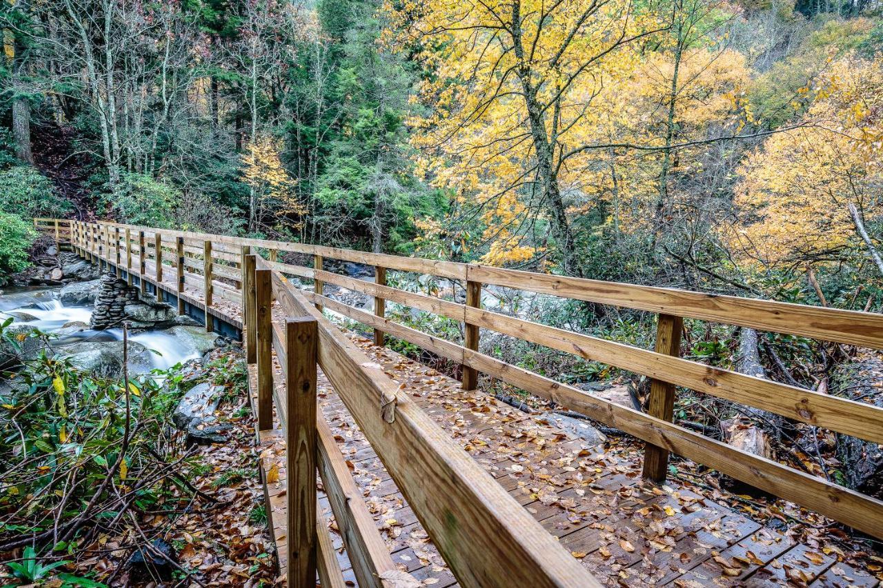 Saddle Ridge Villa Gatlinburg Exterior photo